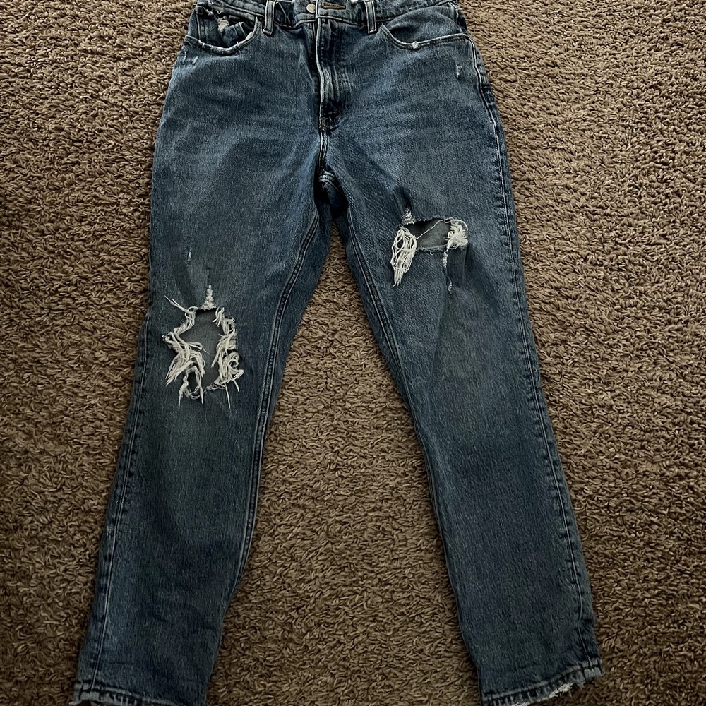 Abercrombie & Fitch High Rise Mom Jeans size 8